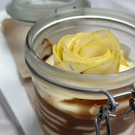 La Difference Hotel *